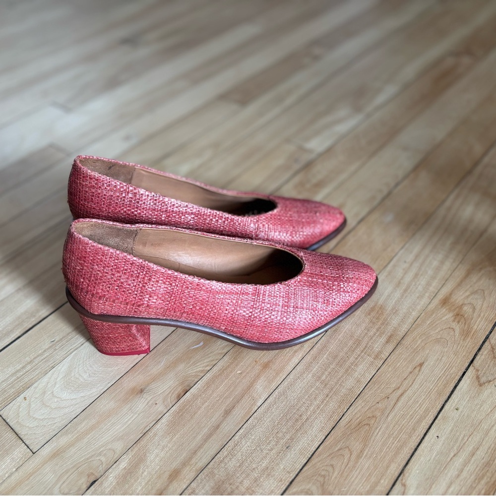 Miista pumps